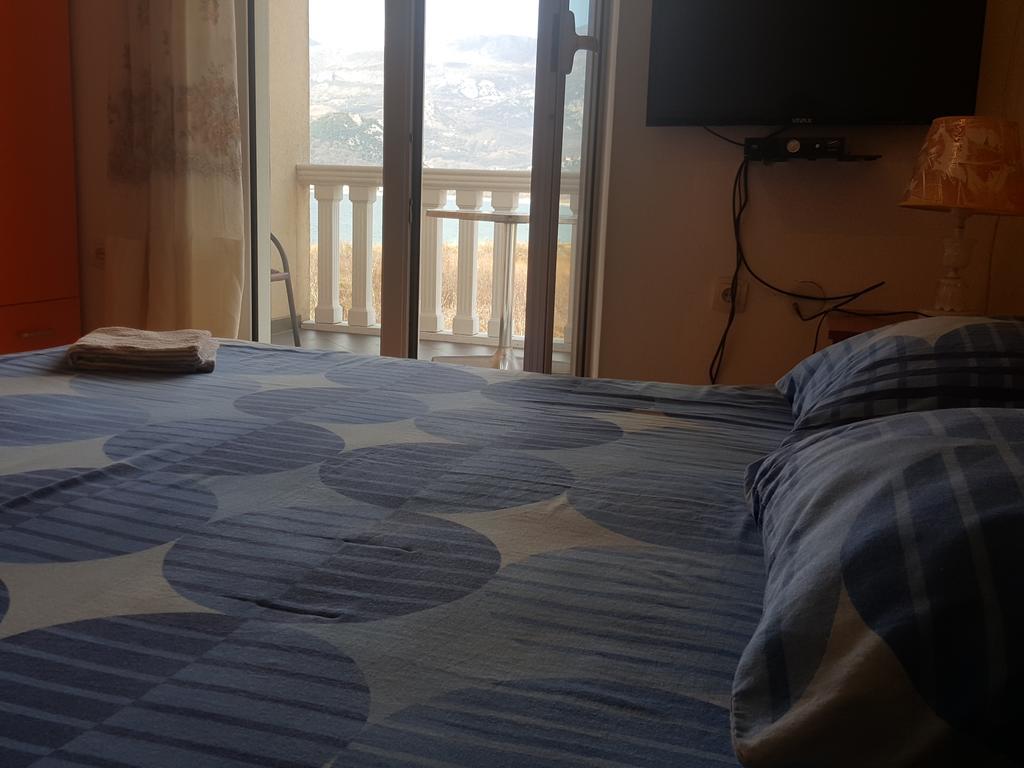 Buljarica Bay Apartments Petrovac Exterior photo