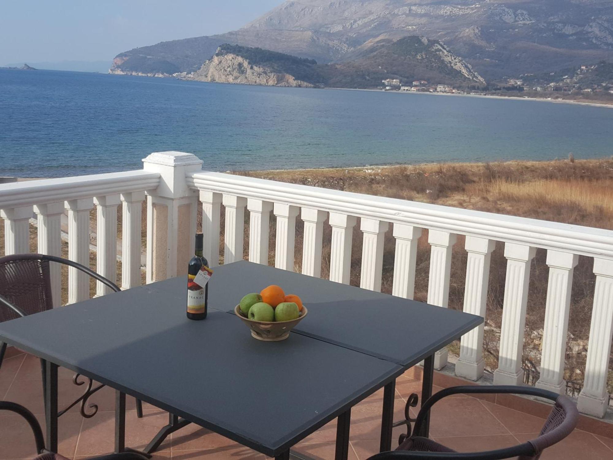 Buljarica Bay Apartments Petrovac Exterior photo