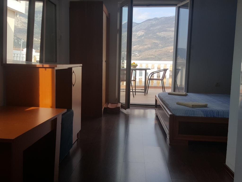 Buljarica Bay Apartments Petrovac Exterior photo